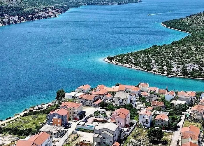 Appartement Cosy New Near The Sea Grebaštica